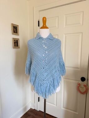 Hand Made Baby Blue Fringe Yarn Poncho Shawl